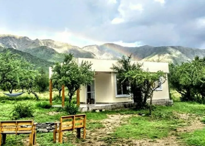 Casa De Montana